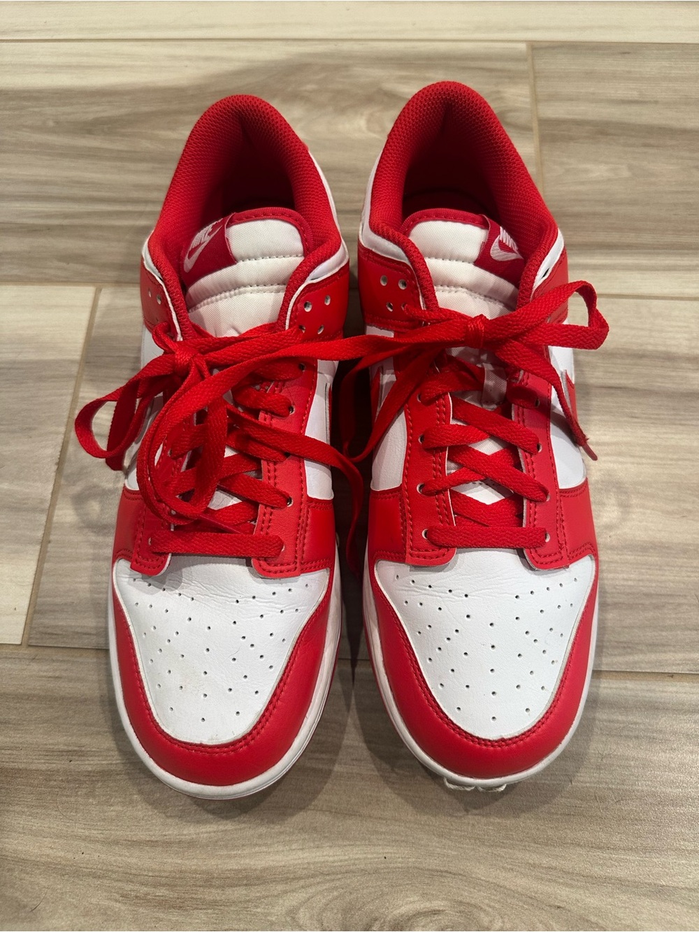 Nike Men’s Low Dunk Low-Top Sneakers